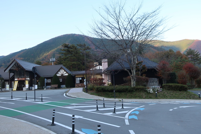 20181111S017